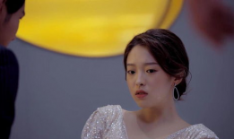 穿书女配小说娱乐圈吃瓜,女配吃瓜指南，解锁人生新境界